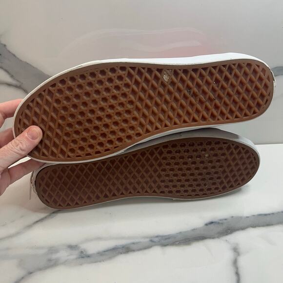 VANS Men's Classic Red Skateboard High Top Canvas Sneakers M Sz 11 Old Skool - Picture 9 of 9